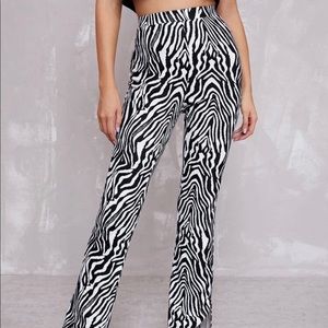 Zebra flare pants size XS